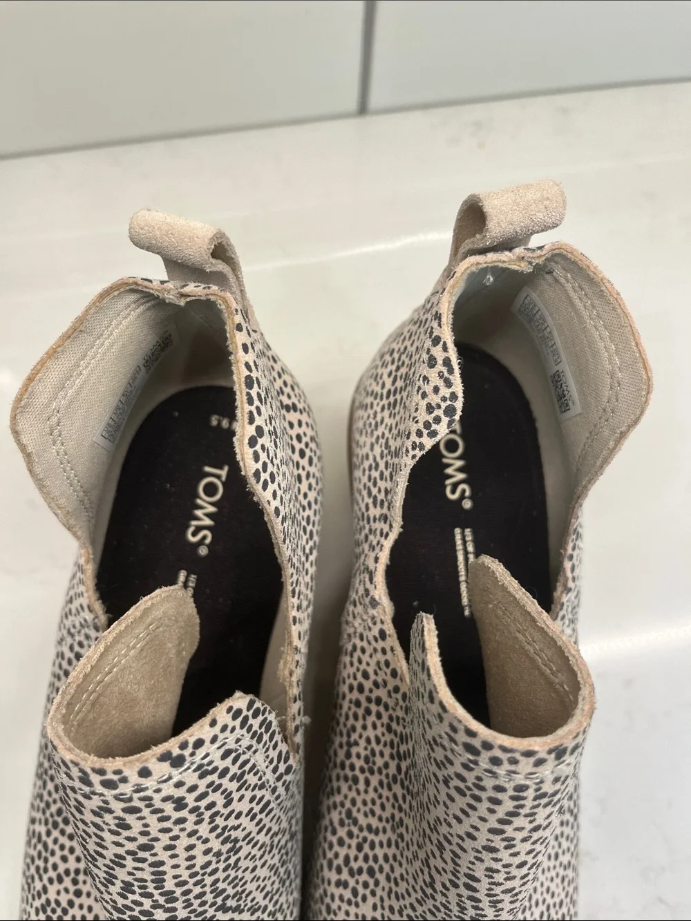 Toms Tan and Black Speckled Wedge Booties